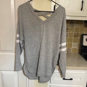 Almost Famous Gray V-Neck Crisscross Back Pullover with White Stripe Sleeves